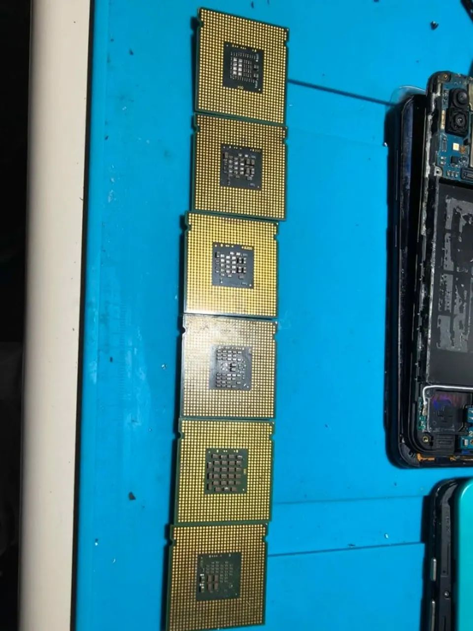 Vendo Processadores SOCKET 775 , Pentium , core 2 quad , Celeron , TODOS FUNCIONANDO 