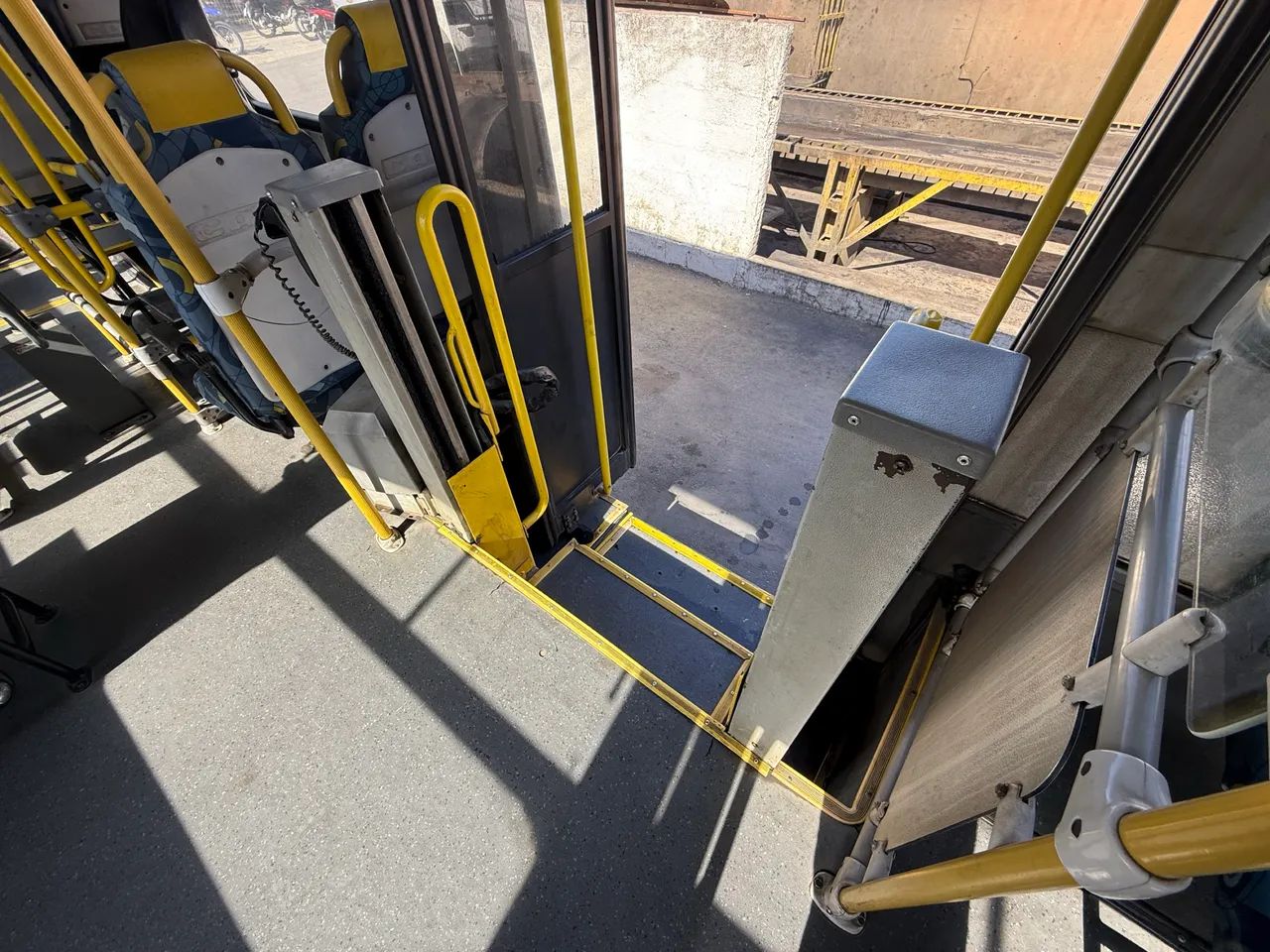 Ônibus urbano - Caio Apache VIP 11/12 MB - Foto 9