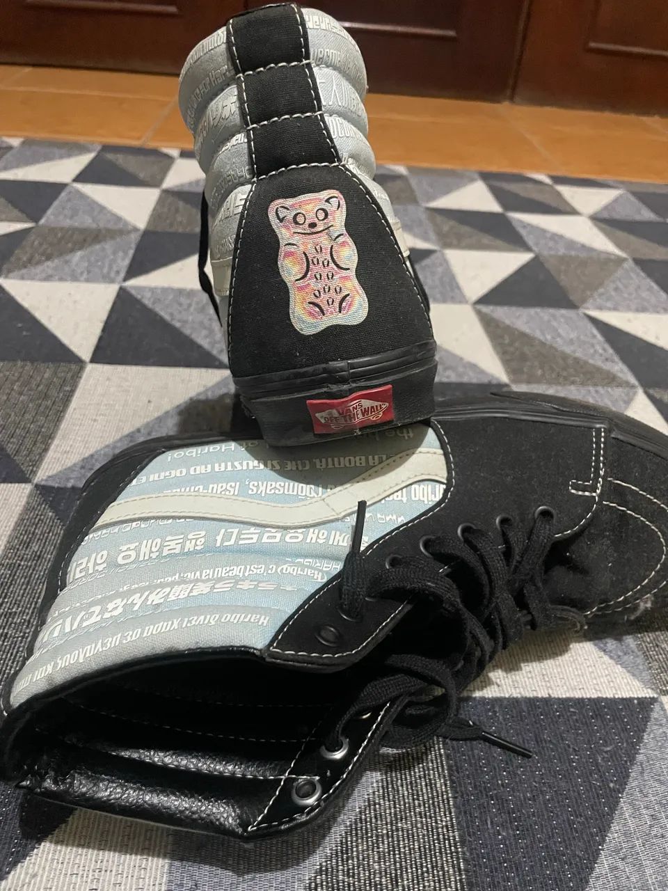 Tênis vans Haribo 