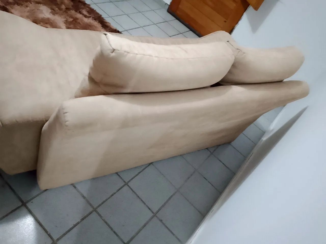 Vendo um  sofá de dóis lugares  - Foto 3