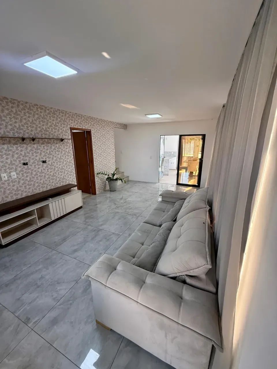 Casa Duplex mobiliada em condomínio no Eusébio - Foto 2