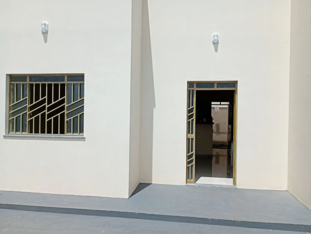 Aluga se apartamento novo 