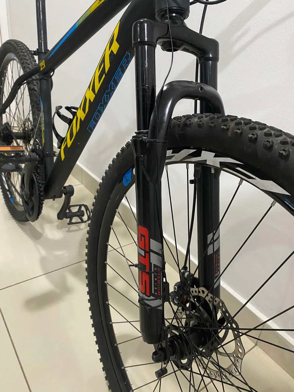 Bicicleta Foxxer Aro 29 - Quadro Alumínio - Freio a Disco