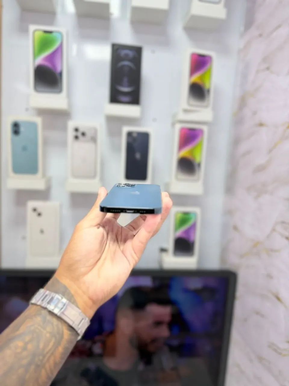 IPHONE 12 PRO 128GB<br>R$ 1.899,00 - Foto 4