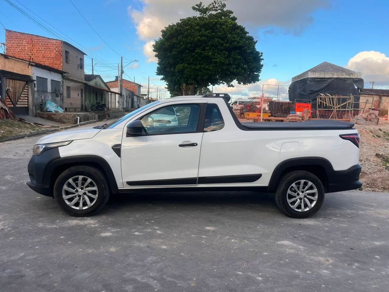 Fiat Strada 2023