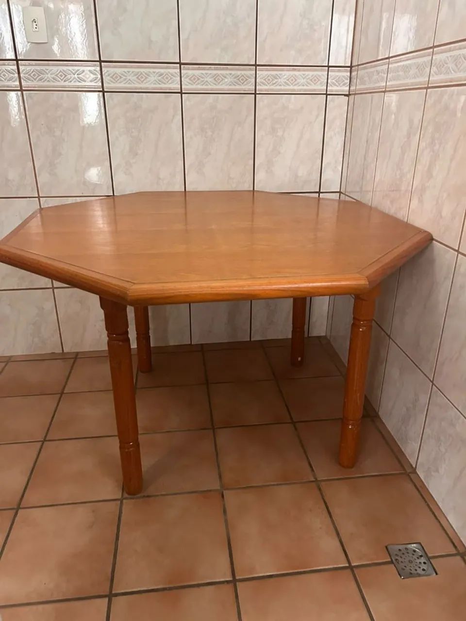 Mesa de jantar madeira 4 lugares - Foto 3