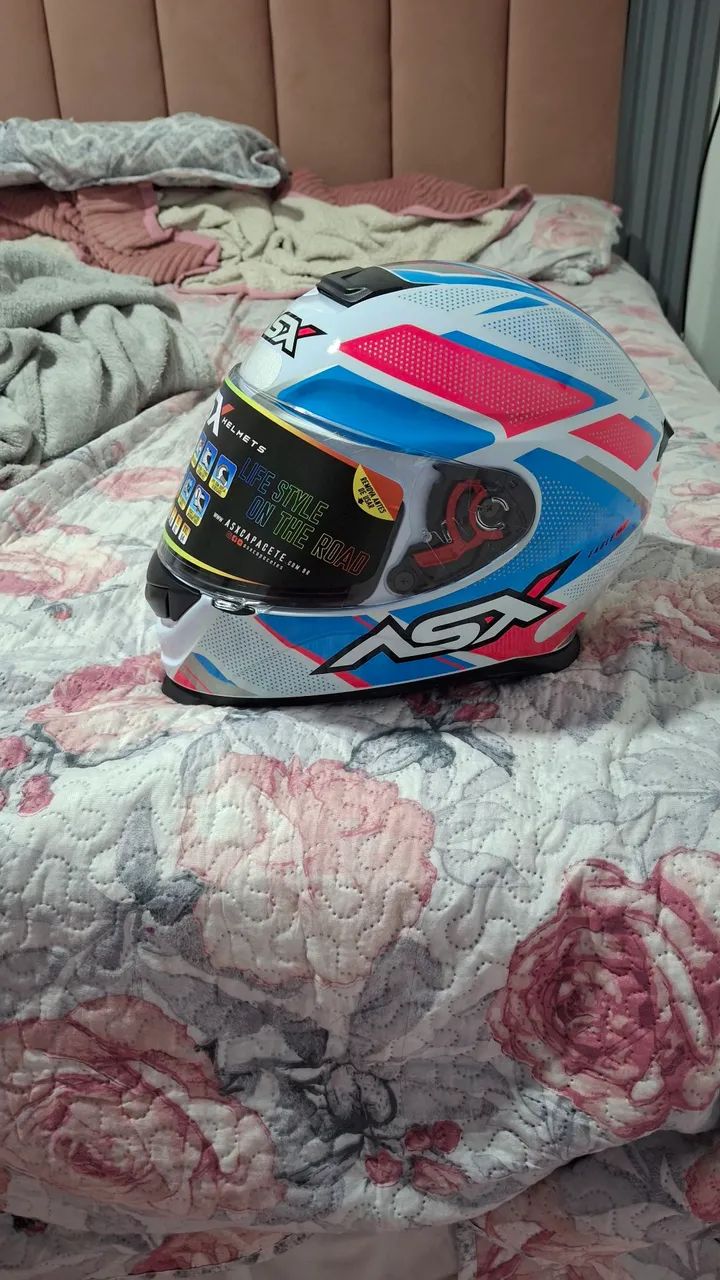 Capacete Feminino ASX NOVO!!