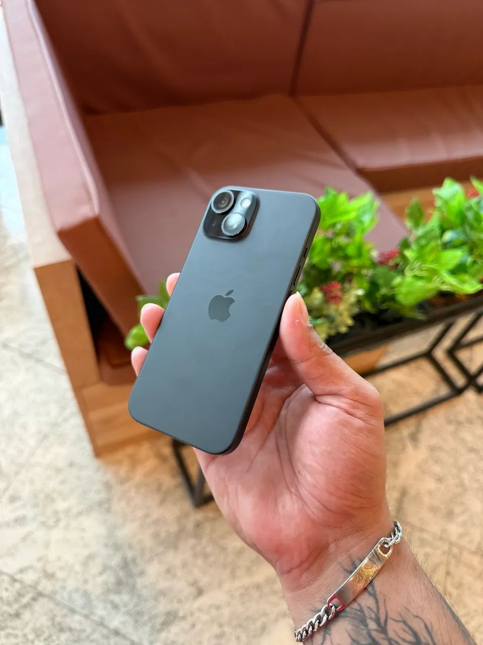 IPHONE 15 128GB GRAFITE - Foto 5