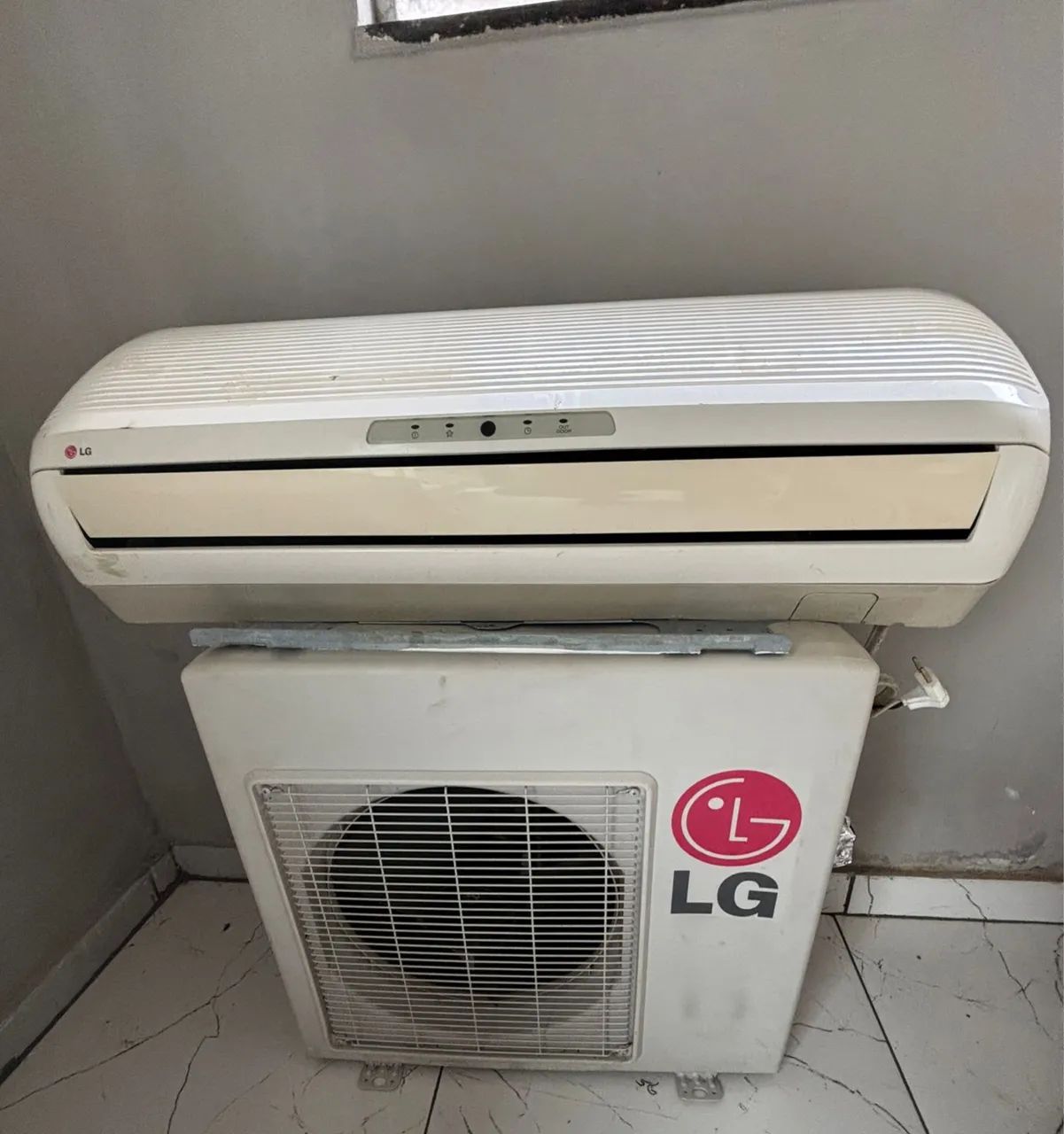 AR CONDICIONADO LG SPLIT 9.000 BTUS - Foto 3