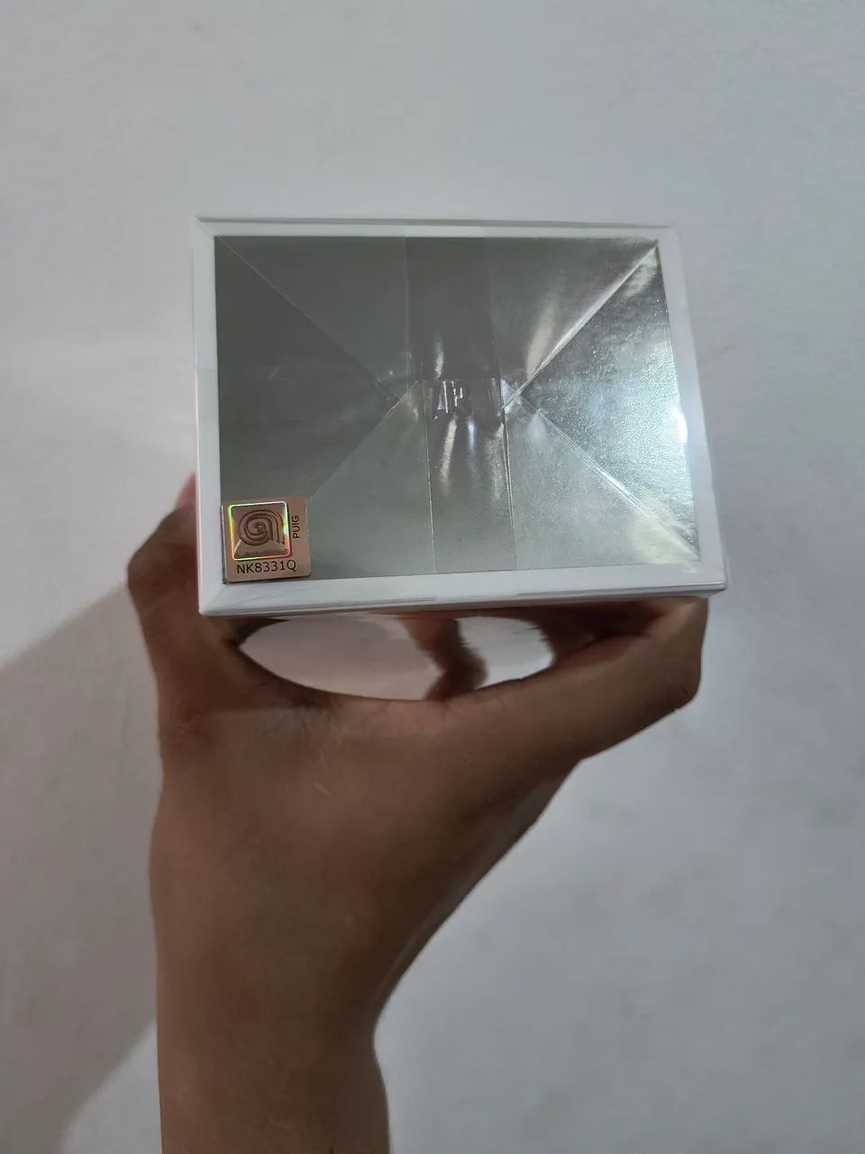 Invictus Parfum 200ml lacrado  - Foto 2