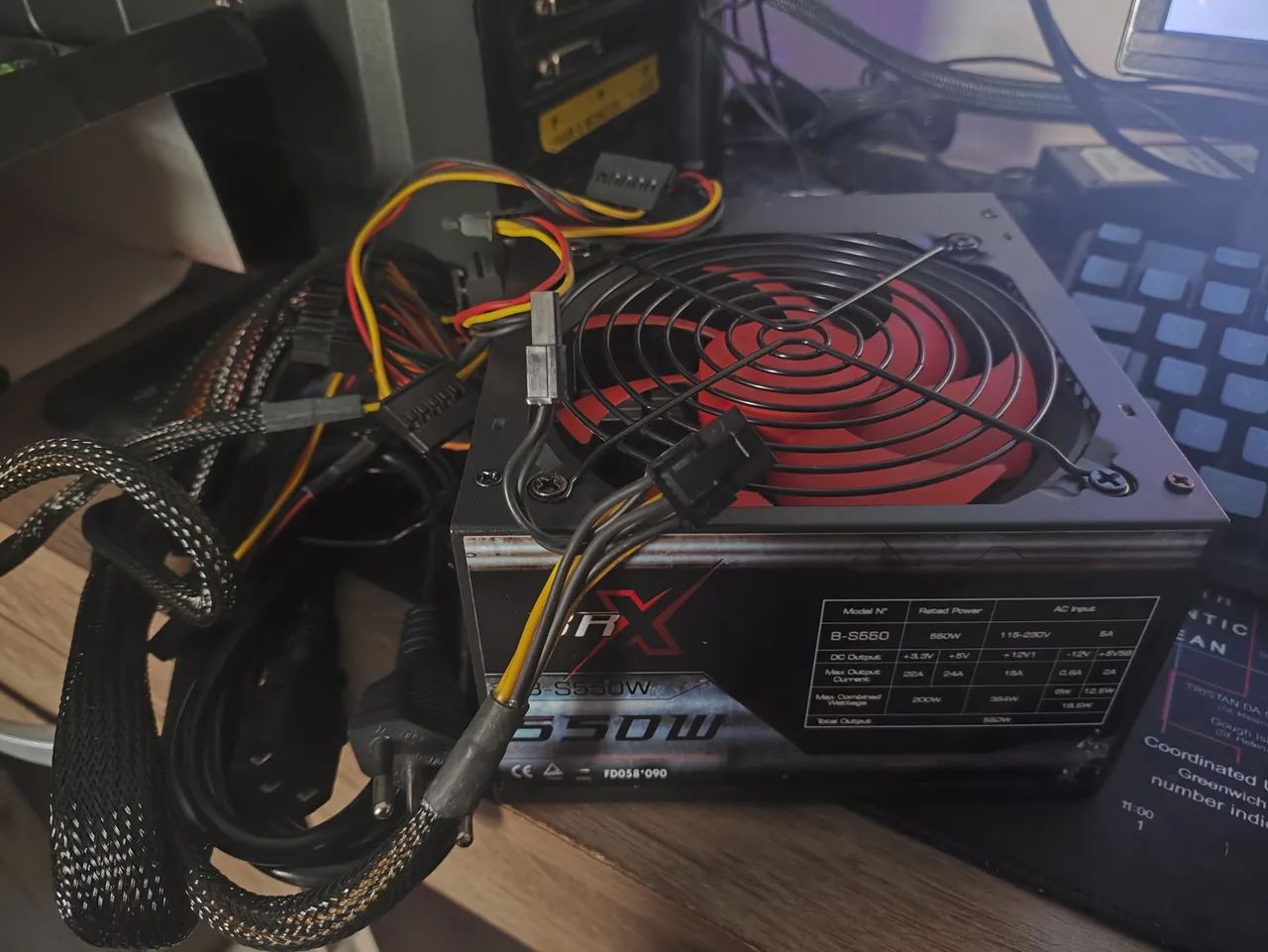 Fonte brx 550w - Foto 2