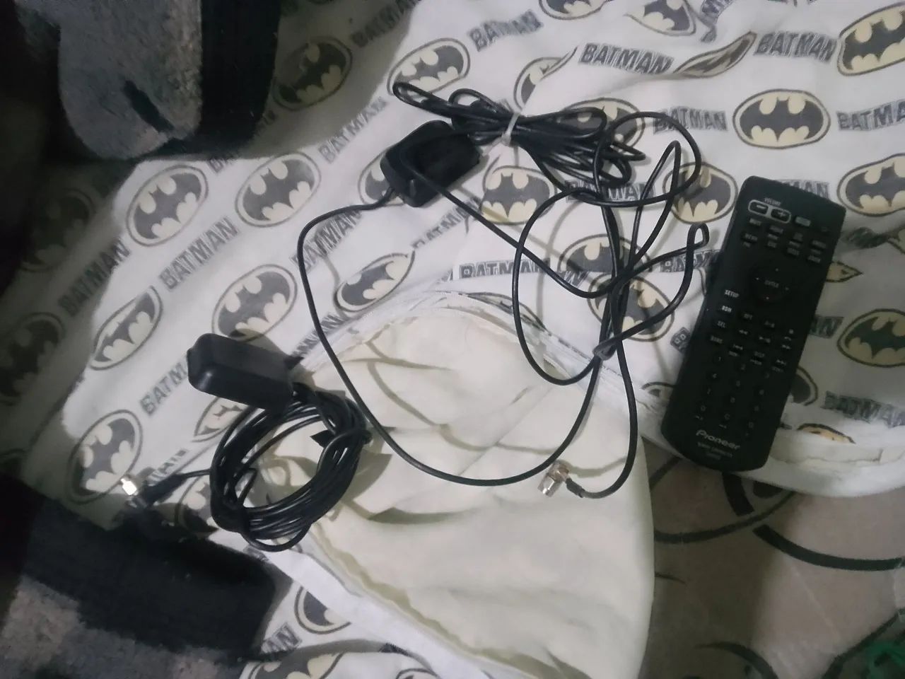 Vendo fio de GPS de carro digital serve pra uso de rádio tbm 