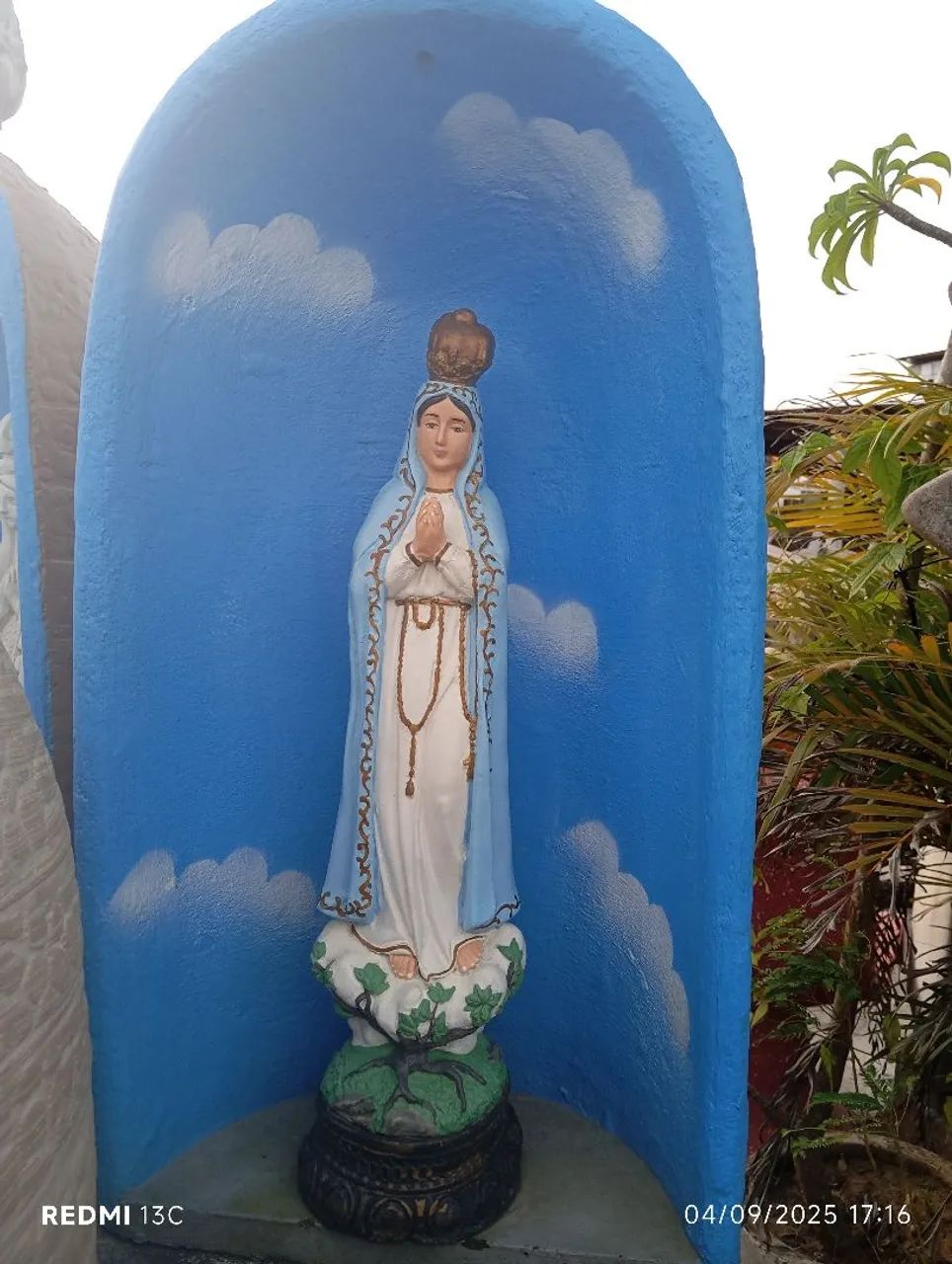 Imagem Nossa senhora de Fátima 60 em concreto cimento - Foto 3