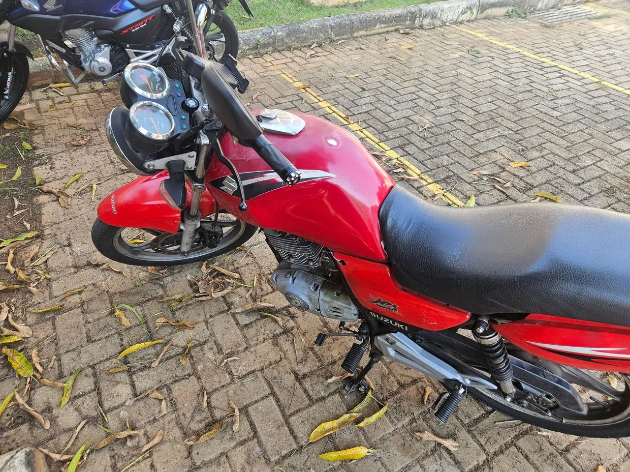 SUZUKI YES 125 2008 - CONSERVADA