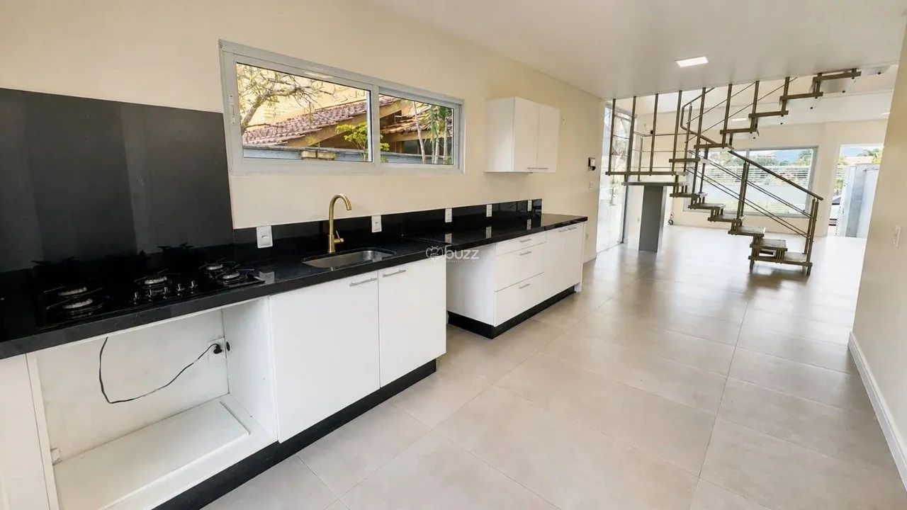 Casa com 4 dormitórios no Rio Tavares! - Foto 5