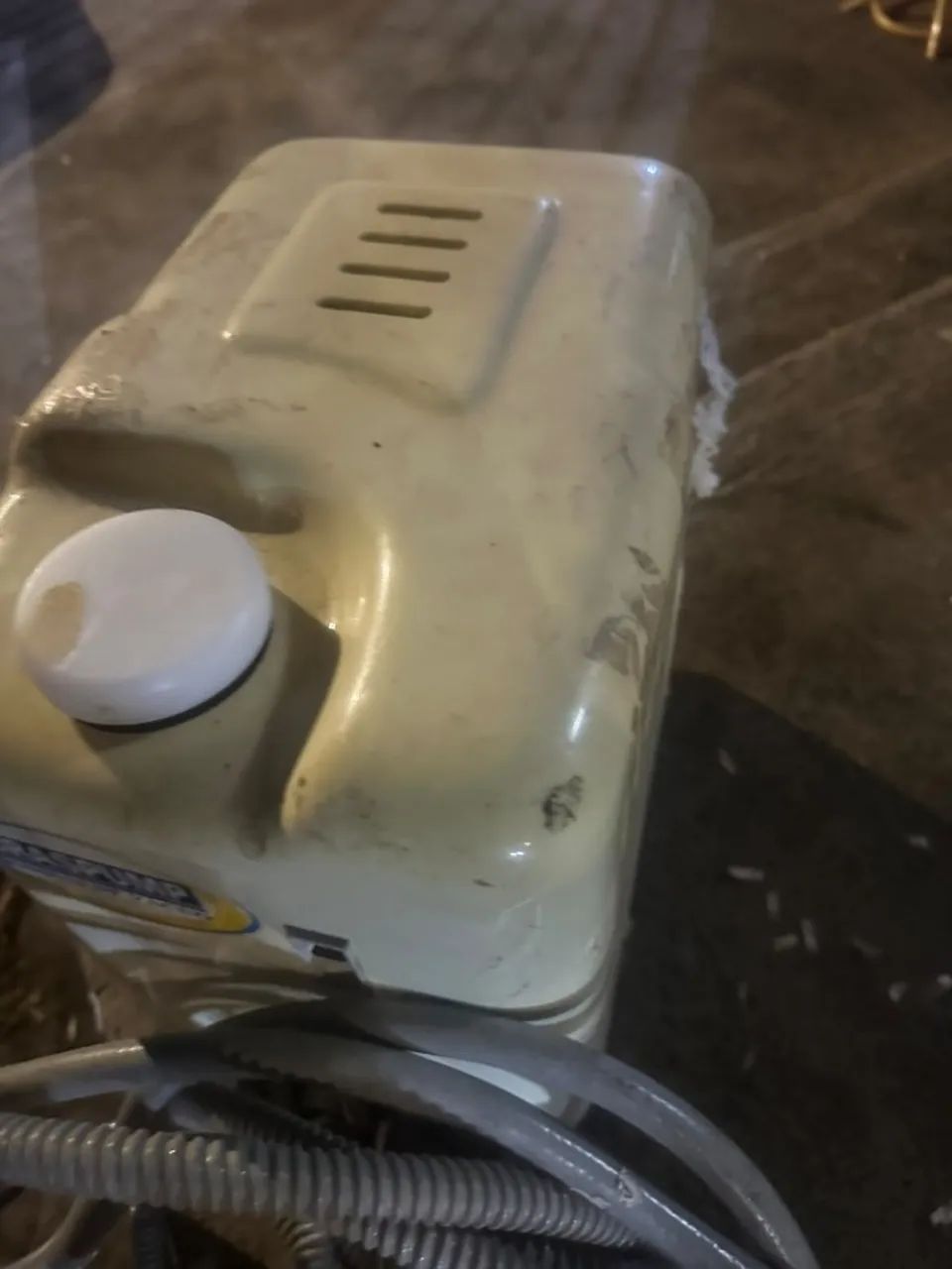 Bomba de Vácuo Odontológica Braspump Turbo Light Usada - Foto 3