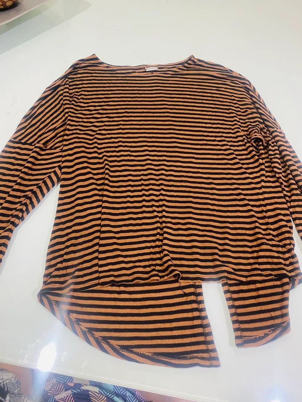 Blusa listra preto com marrom ZARA  - Foto 3