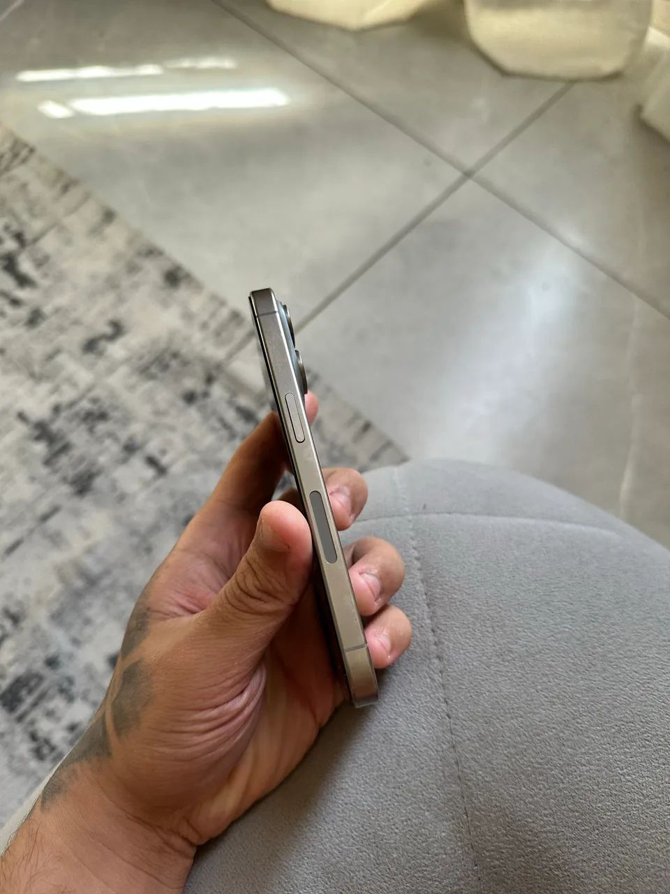 iPhone 15 pro Titanium  - Foto 4
