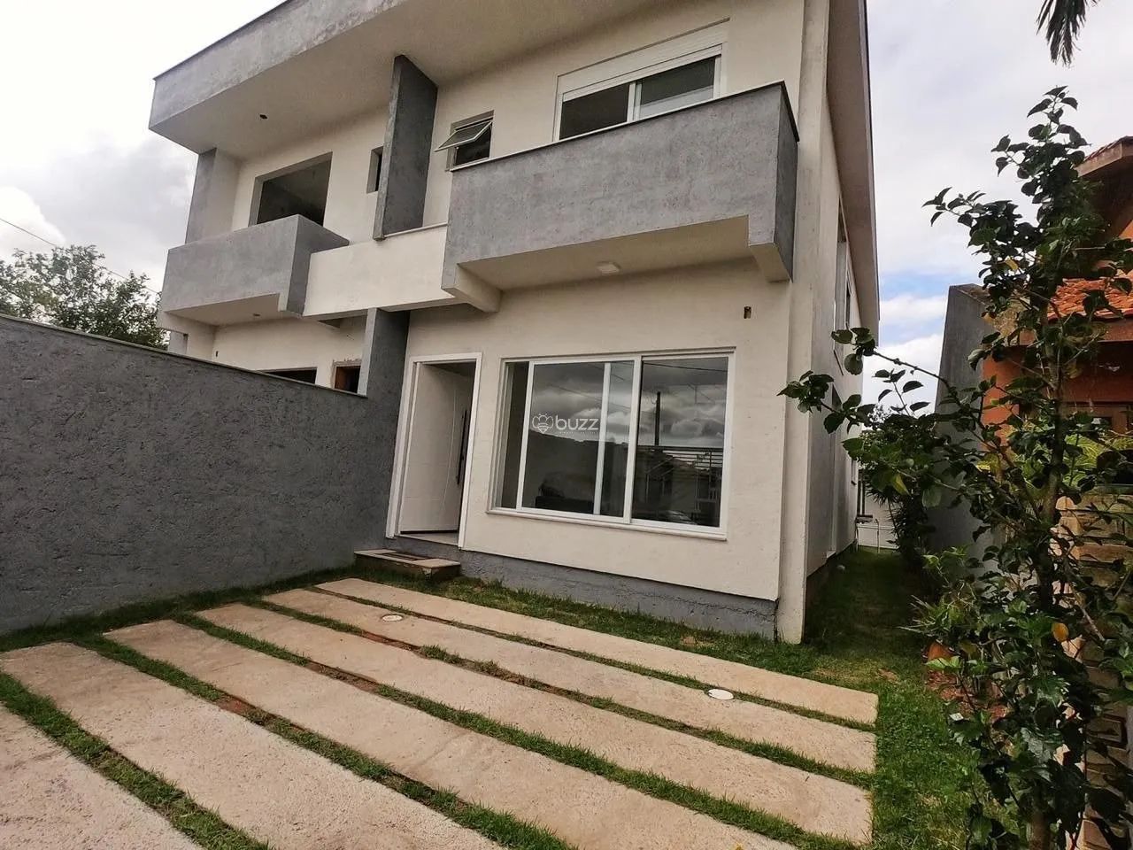 Casa com 4 dormitórios no Rio Tavares! - Foto 2