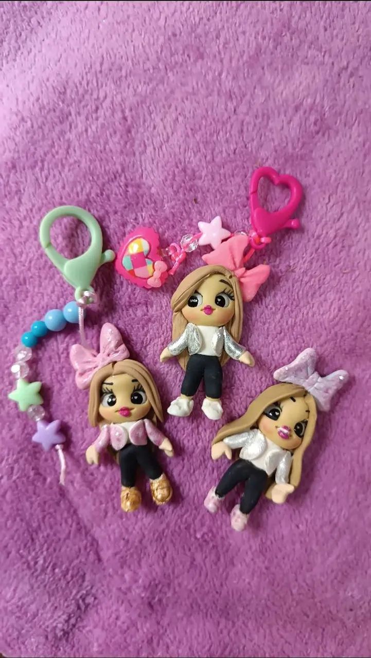 Chaveiros em biscuit 