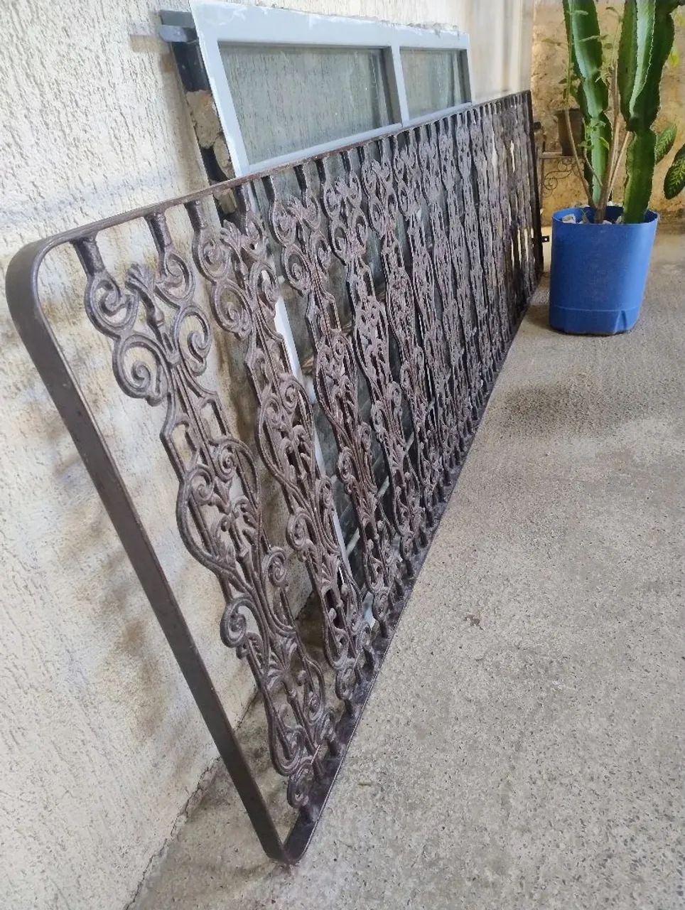 Grade de ferro fundido para sacada 