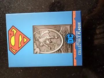 Placa duas fase super homem