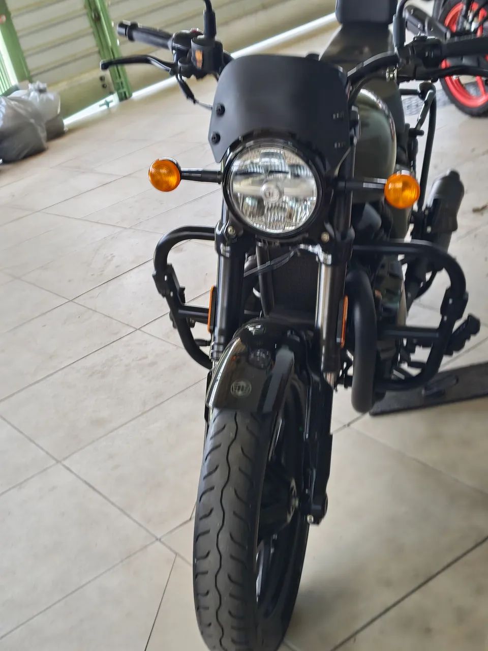 Shotgun 650  - Foto 3