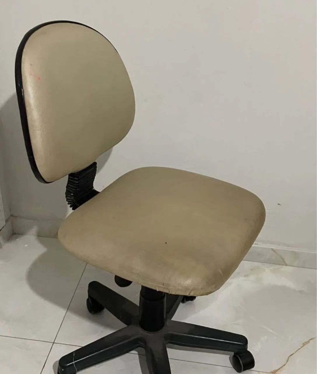Cadeira  - Foto 2