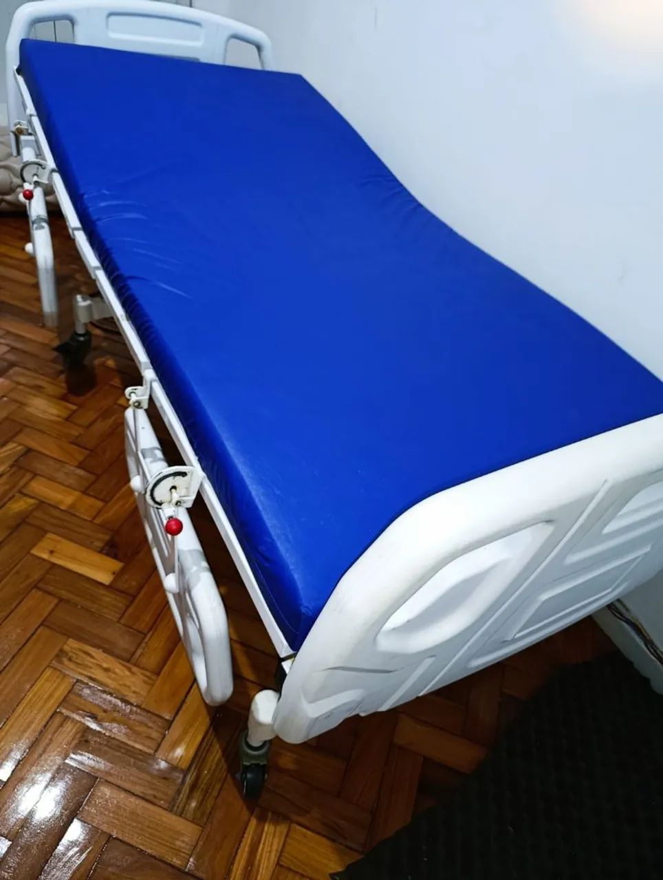 Cama hospitalar elétrica Dellamed DX3 - Foto 3