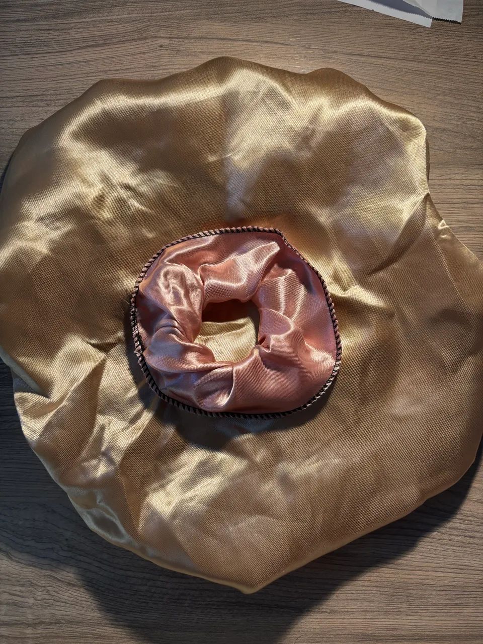 Touca de Cetim + Scrunchie | Kit para Cuidar dos Cabelos ? - Foto 3
