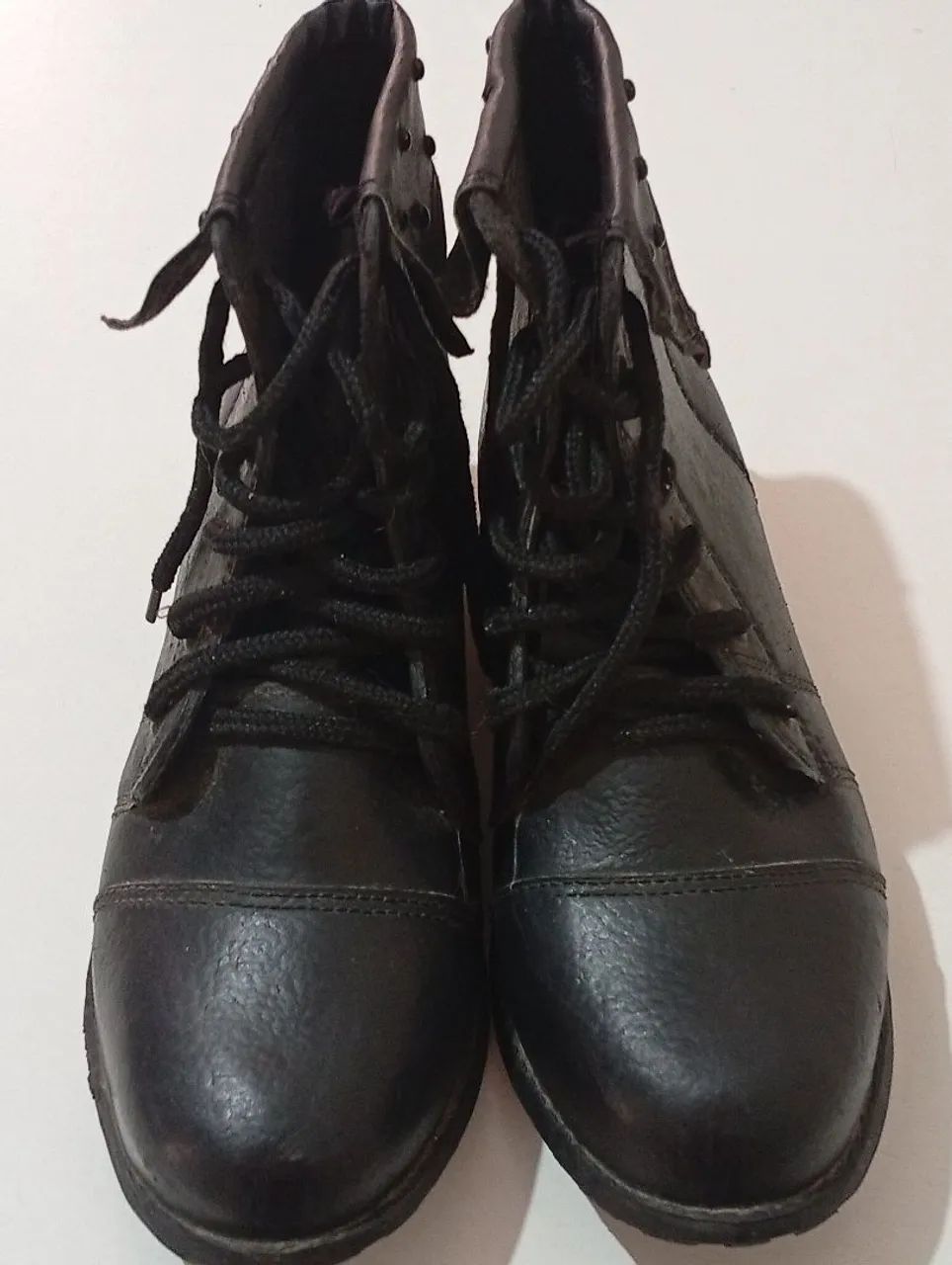 Bota preta  