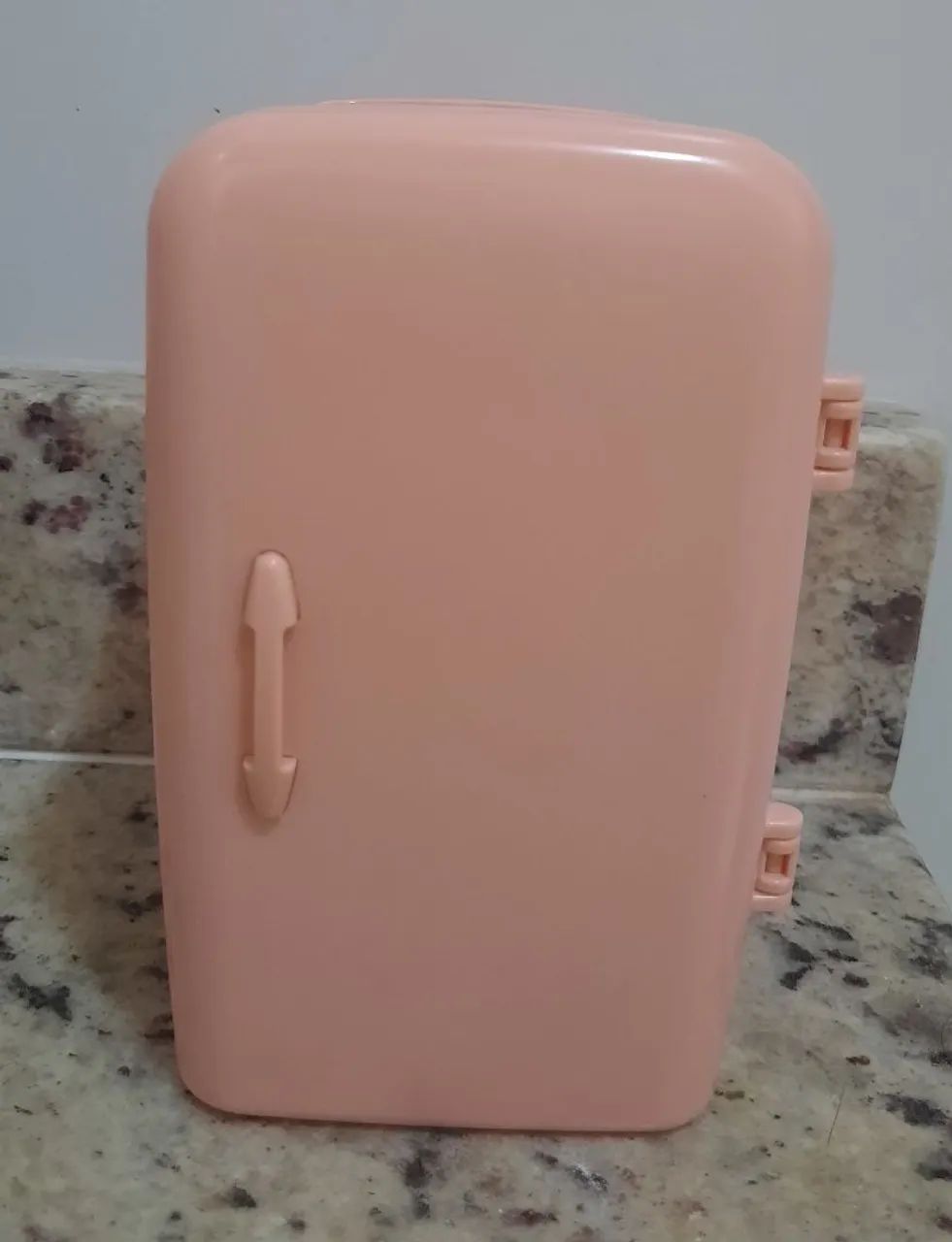 Porta-lápis geladeira rosa 