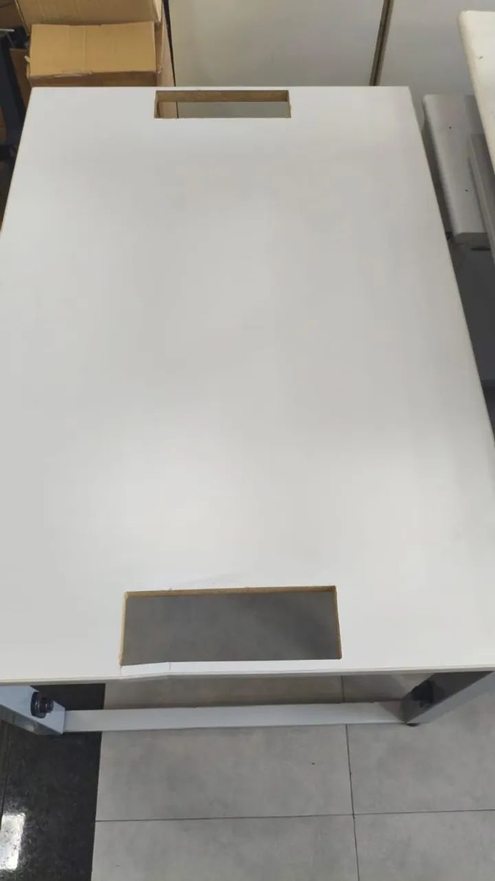 Mesa de Escritório - Usada - Foto 2