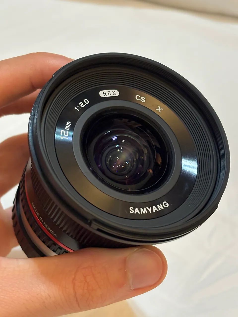 Lente Samyang 12mm F/2.0 p/ Fujifilm X Mount - Acessórios para
