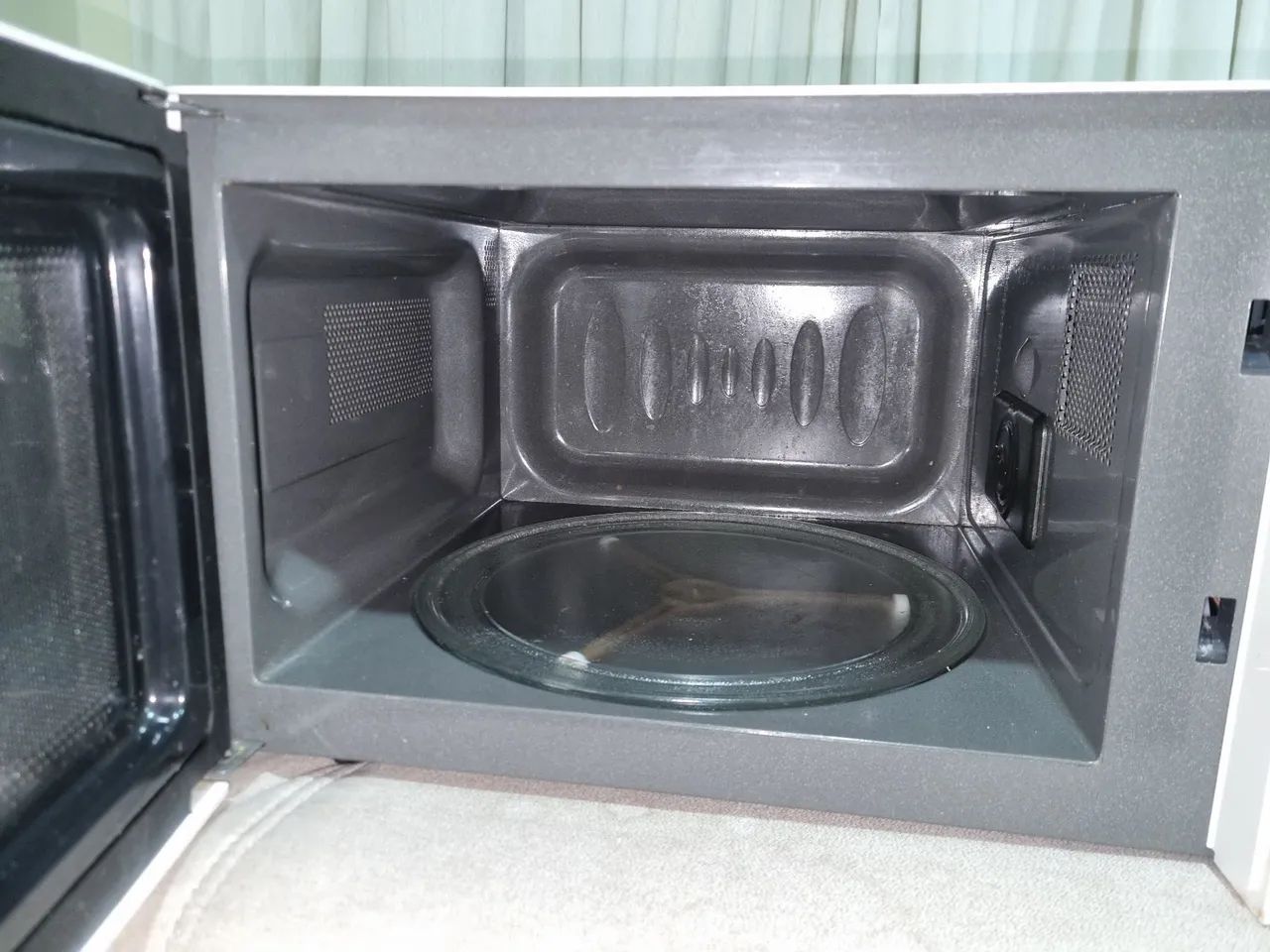 Micro-ondas 30l LG - Foto 2