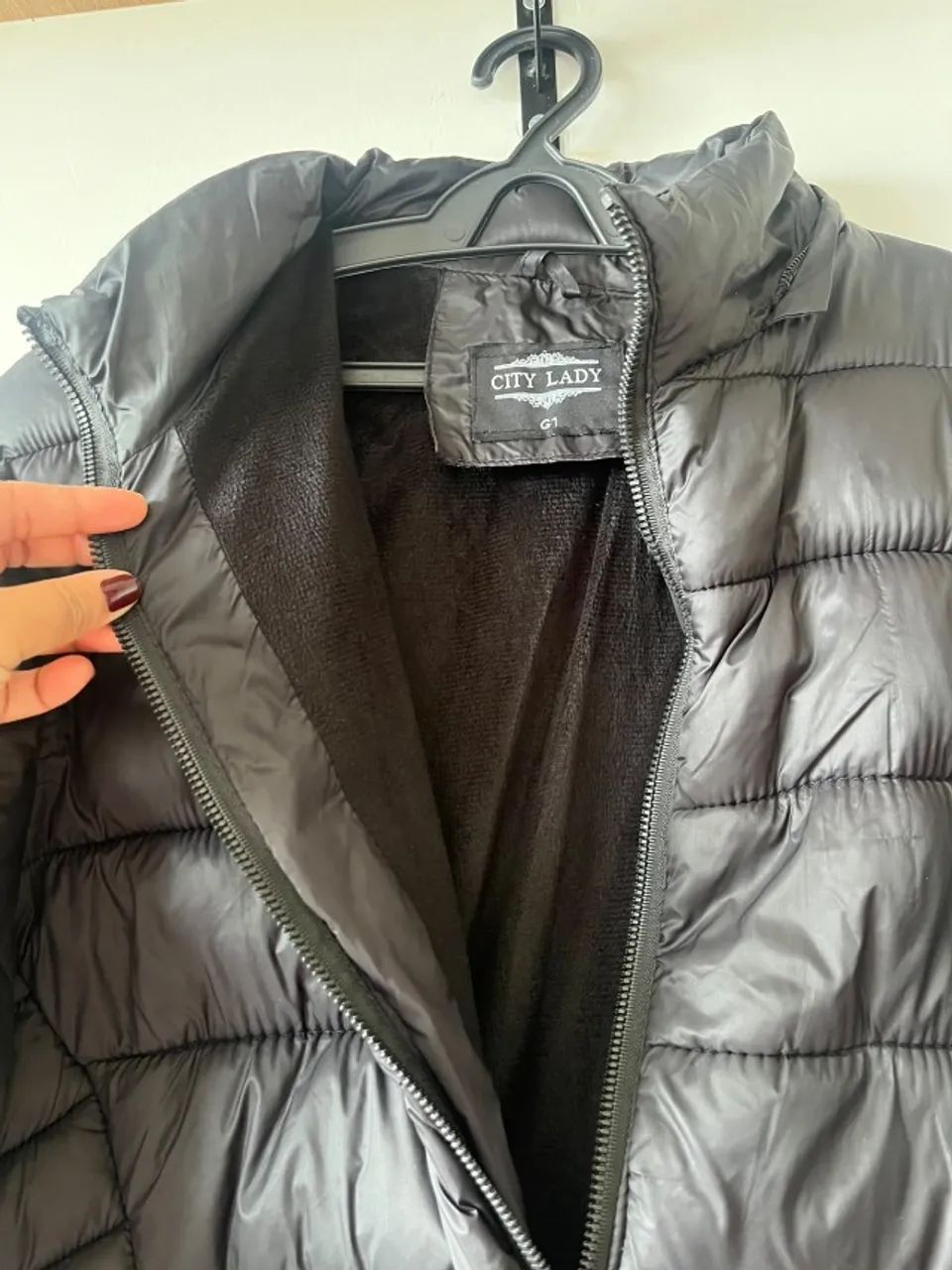 Casaco Puffer acolchado com pelinho