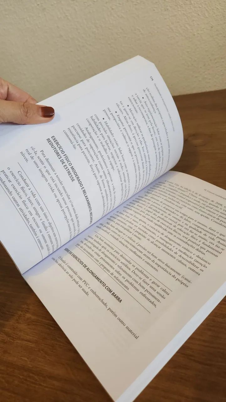 Livro flexibilidade e alongamento - Foto 4