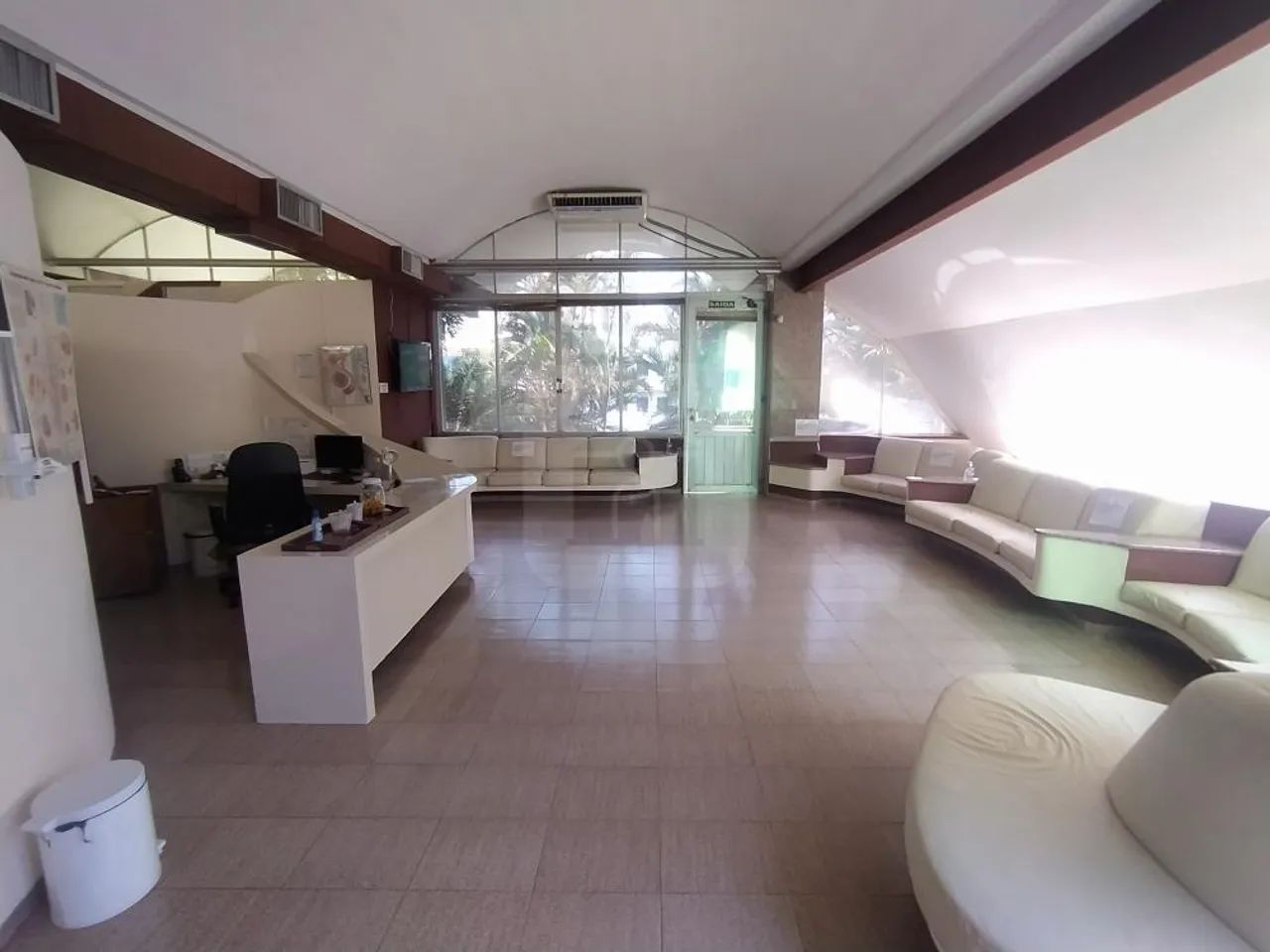 Prédio comercial para locação e venda no bairro Centro - Foto 4