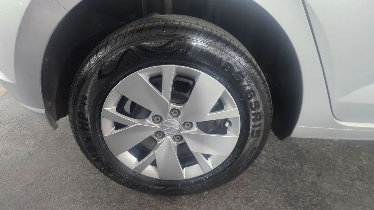 Volkswagen Polo Sense 1.0 170 TSI, foto 17 de 20