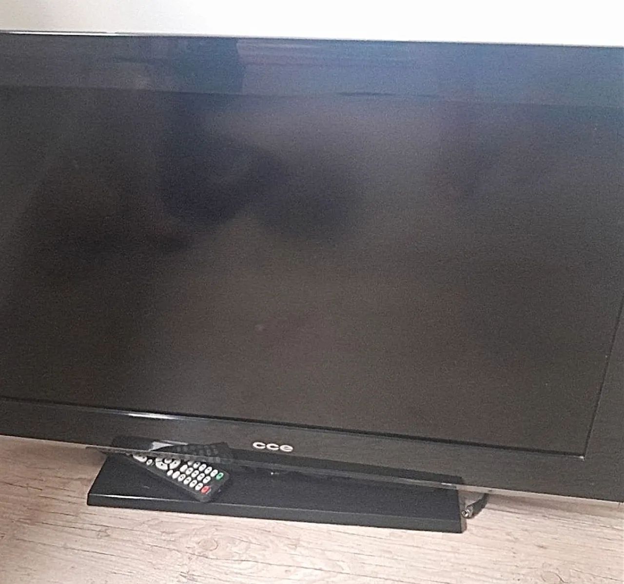 Tv CCE
