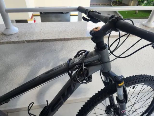 Bicicleta aro 29 cambio Shimano com freio a disco - Foto 3