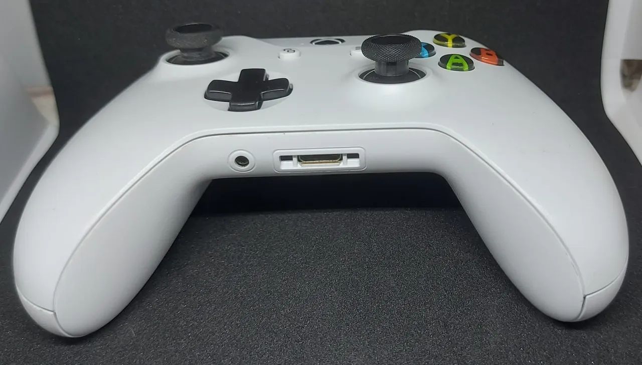 Controle Xbox One S bem conservado e funcionando perfeitamente  - Foto 2