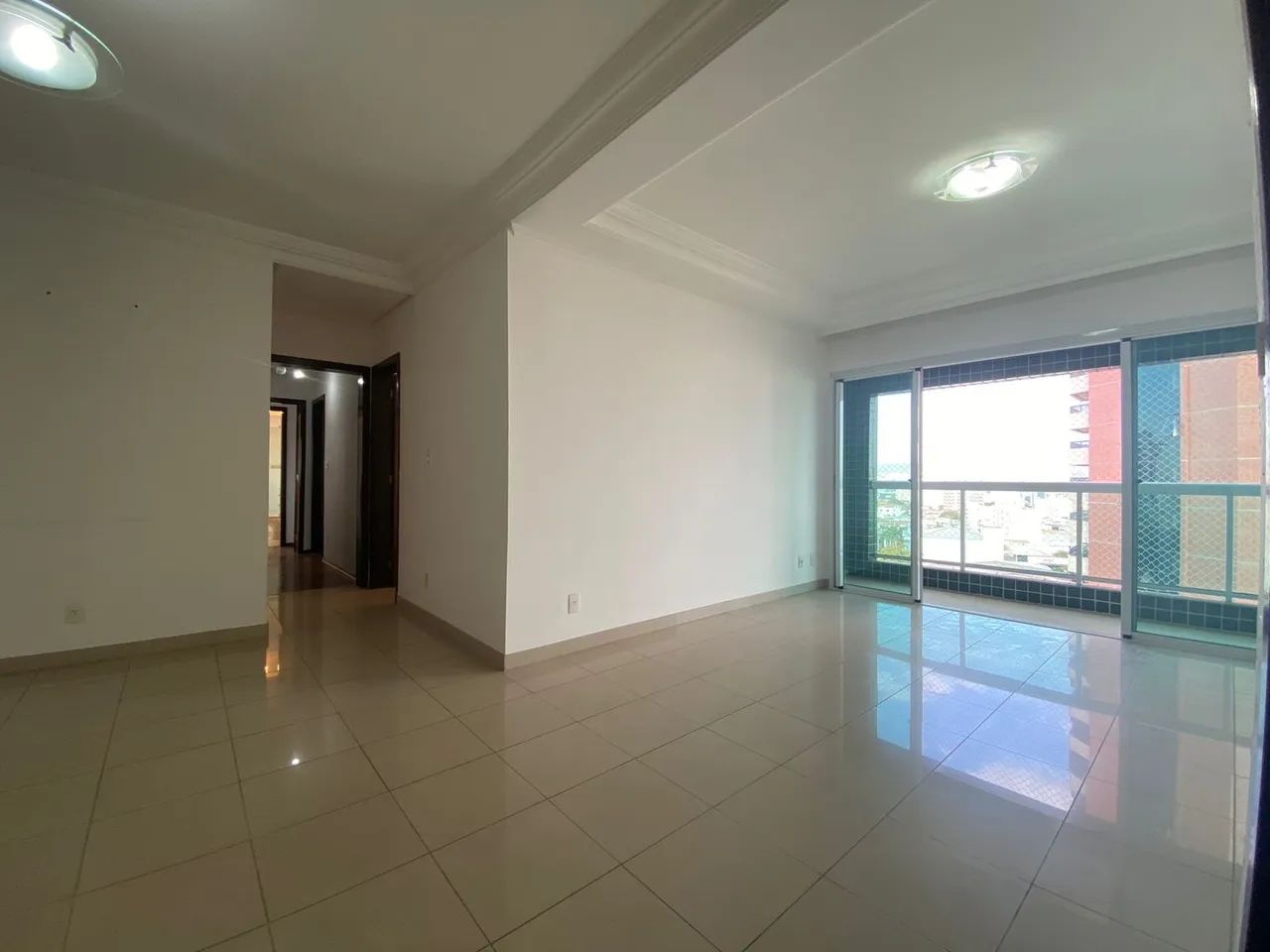 Lindo Apartamento de 148M² Condomínio Edifício Ettore Marangoni de 3 Suítes - Foto 2