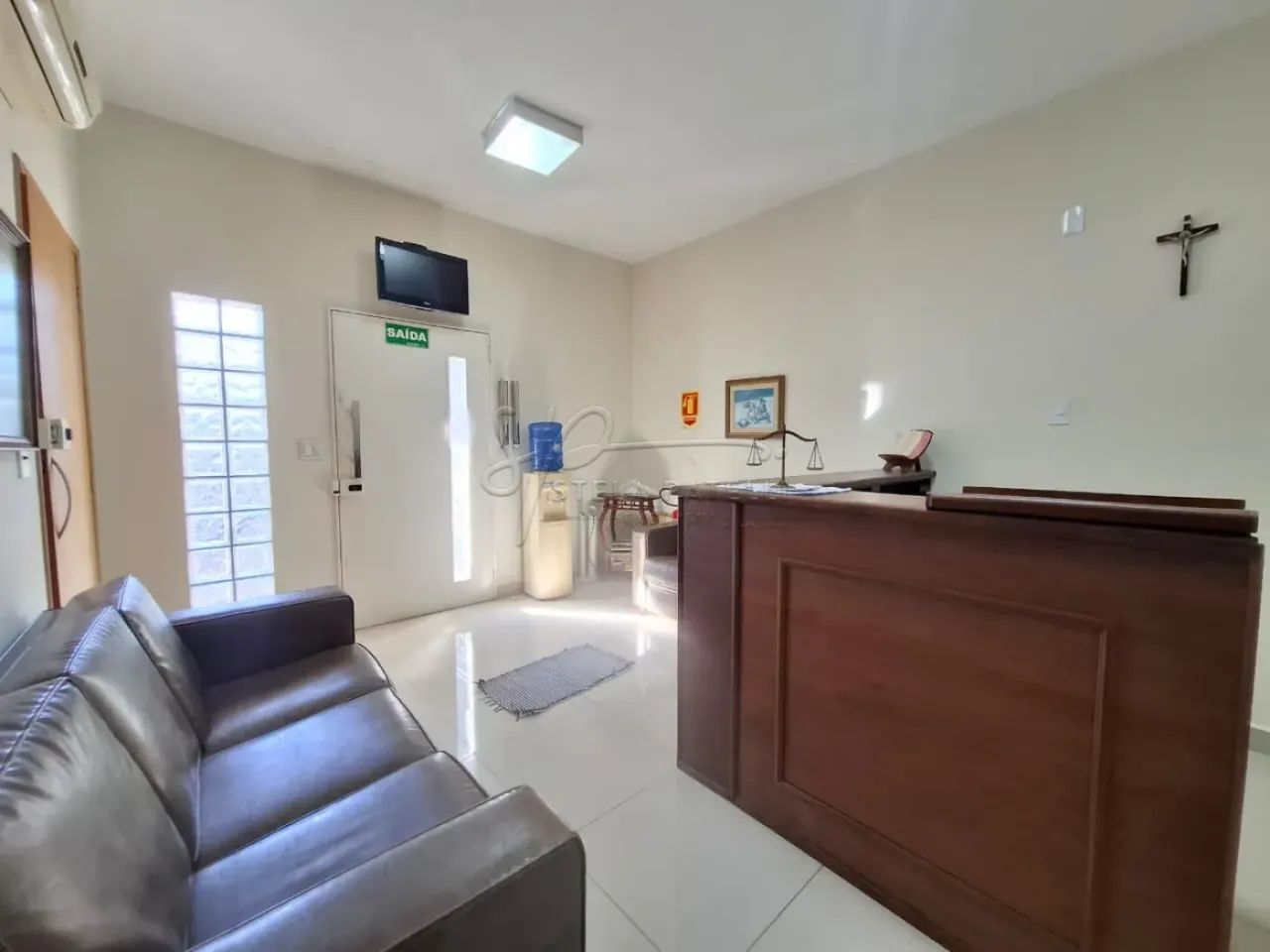 Casa Comercial de 156m² com cozinha para locação e venda - Nova Ribeirânia - Foto 2