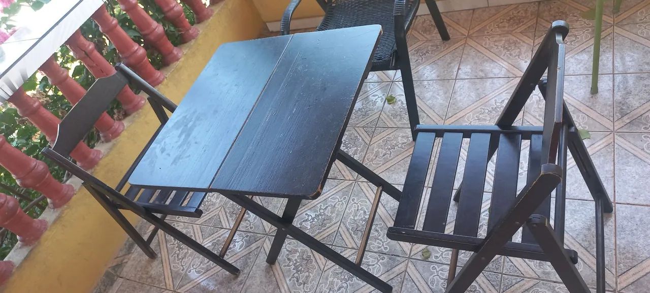 Jogo de Mesa e Cadeiras de Balanço  - Foto 5