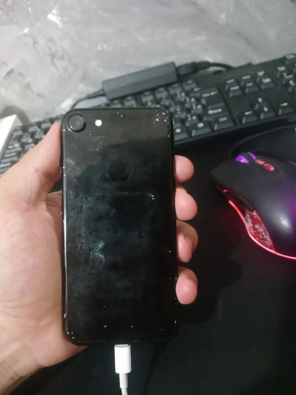 IPHONE 7 USADO COM ALGUNS DETALHES - Foto 3