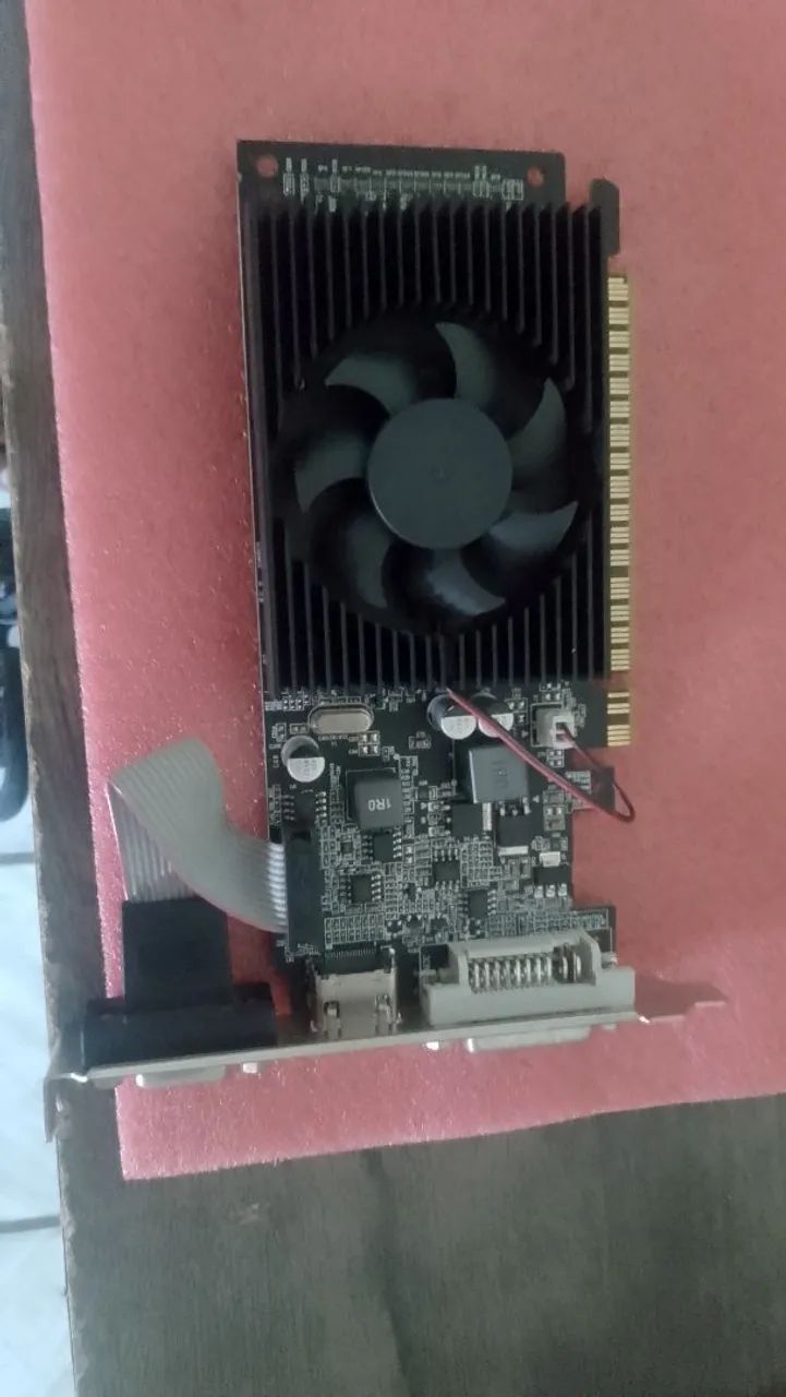 Placa de vídeo g210