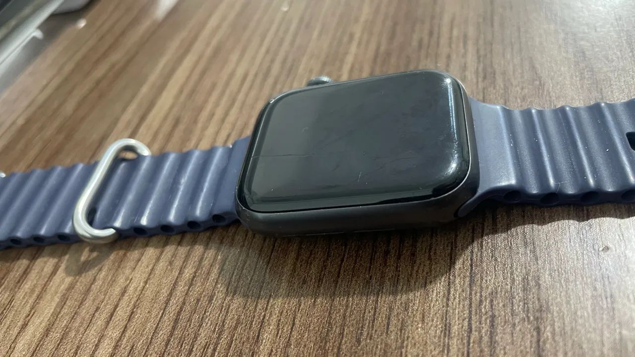 Smartwatch C6 44mm - Alumínio | Ceramic Case | Excelente Estado - Foto 2