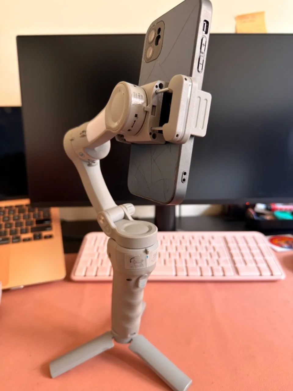 Gimbal Estabilizador 3 Eixos para celular - Foto 4