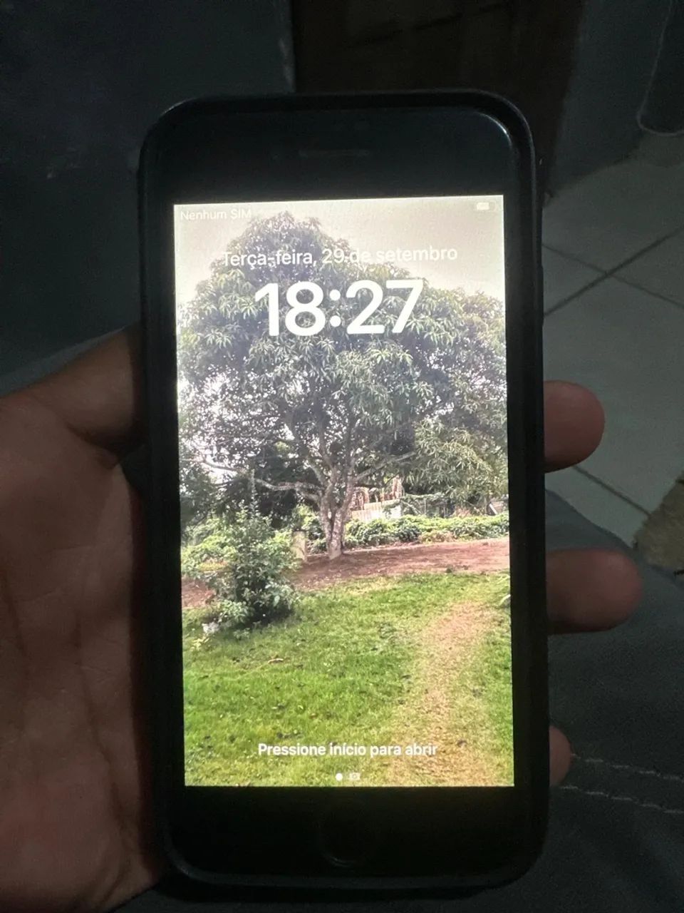 Vendo iPhone 8 Plus 100% de bateria em ótimo estado 